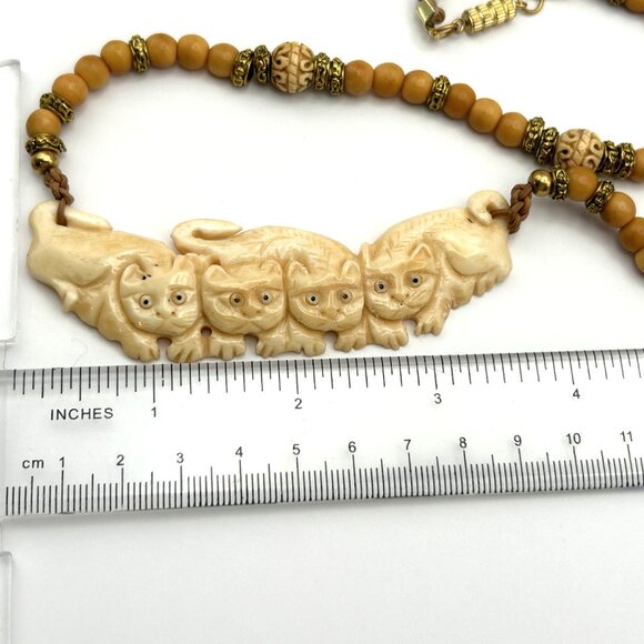 Artisan Carved Cat Pendant Beaded Necklace - Picture 5 of 13